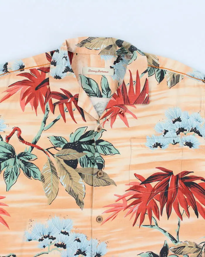 Tommy Bahama Hawaiian Shirt - L sold by Rokit product image thumbnail 3
