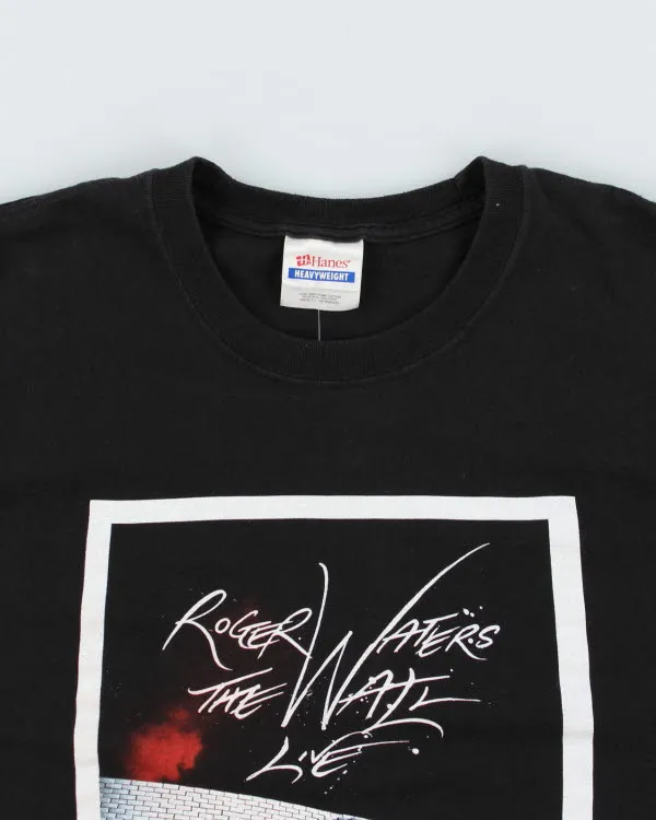 Vintage 90's Roger Waters Live Band T-Shirt - L sold by Rokit product image thumbnail 3