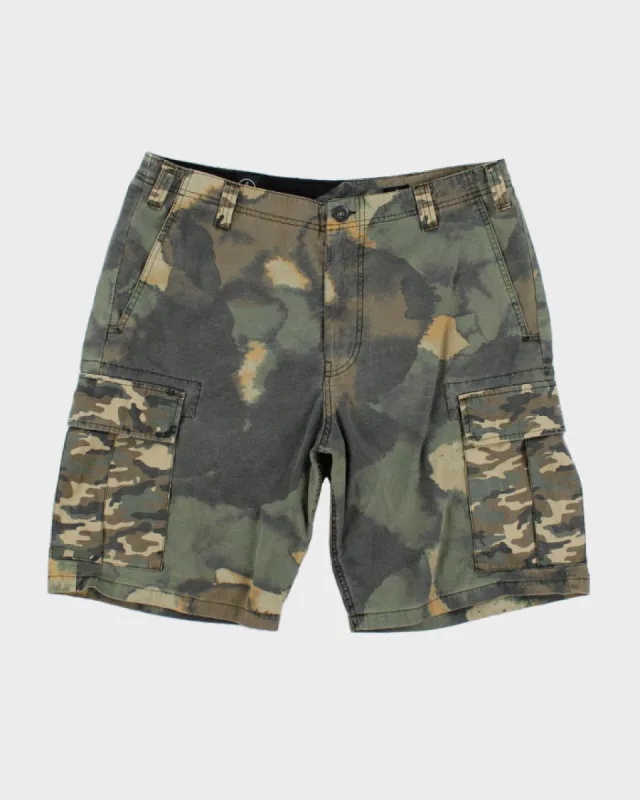 Y2k 00s Volcom Camouflage Cargo Shorts - W36 sold by Rokit