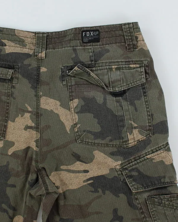 Y2k 00s Fox Camouflage Shorts - M sold by Rokit product image thumbnail 4