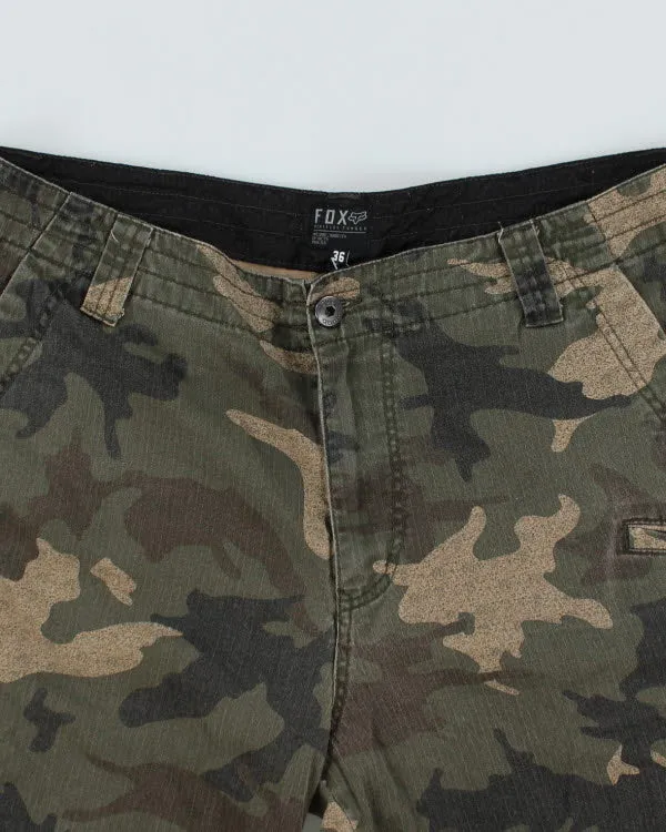 Y2k 00s Fox Camouflage Shorts - M sold by Rokit product image thumbnail 3