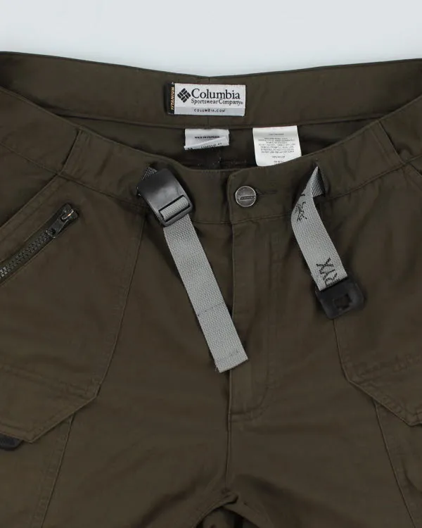 Vintage Columbia Hiking Cargo Shorts - W34 L7 sold by Rokit product image thumbnail 3