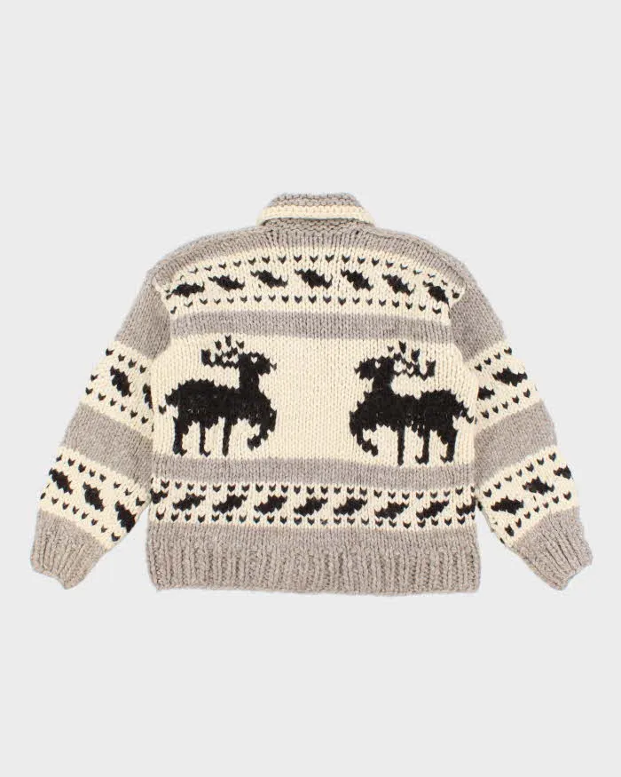 Vintage Knit Deer Patterned Cowichan - M sold by Rokit product image thumbnail 2