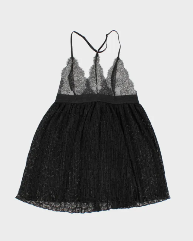 Victoria's Secret Black Lace Cami - M sold by Rokit