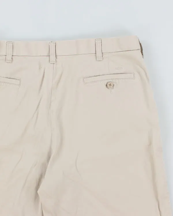 Vintage Dockers High Waisted Chino Shorts - W34 L9 sold by Rokit product image thumbnail 4