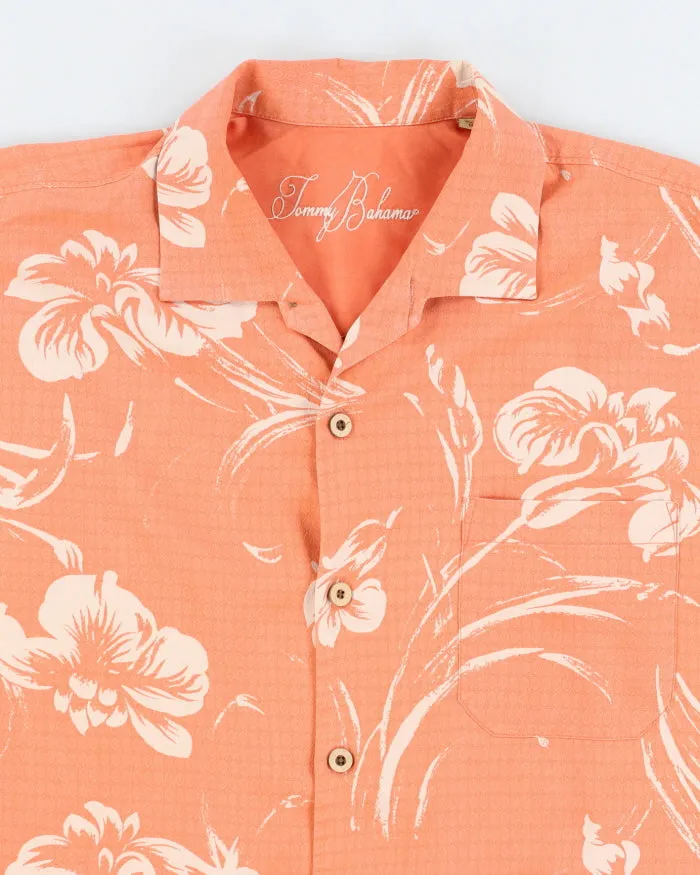 Tommy Bahama Floral Print Shirt - L sold by Rokit product image thumbnail 3