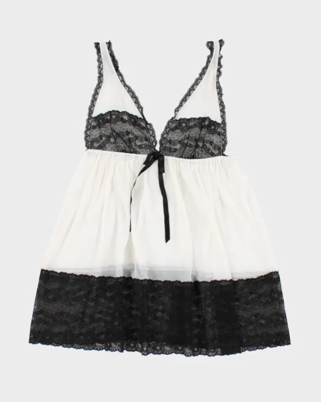 00s Y2k Victoria's Secret Lingerie Sheer Lace Cami  - M sold by Rokit