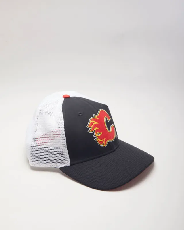 Vintage New Era Calgary Flames NHL Trucker Cap - OS sold by Rokit