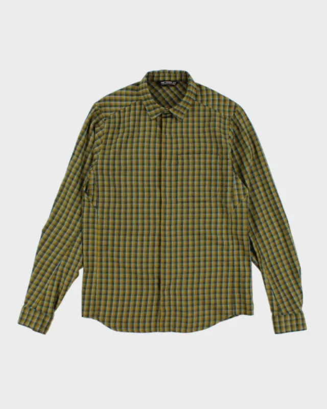 Arc'teryx Green Check Shirt - S sold by Rokit