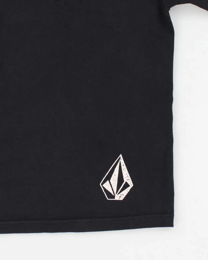 Vintage Y2k 00s Volcom T-shirt - M sold by Rokit product image thumbnail 4