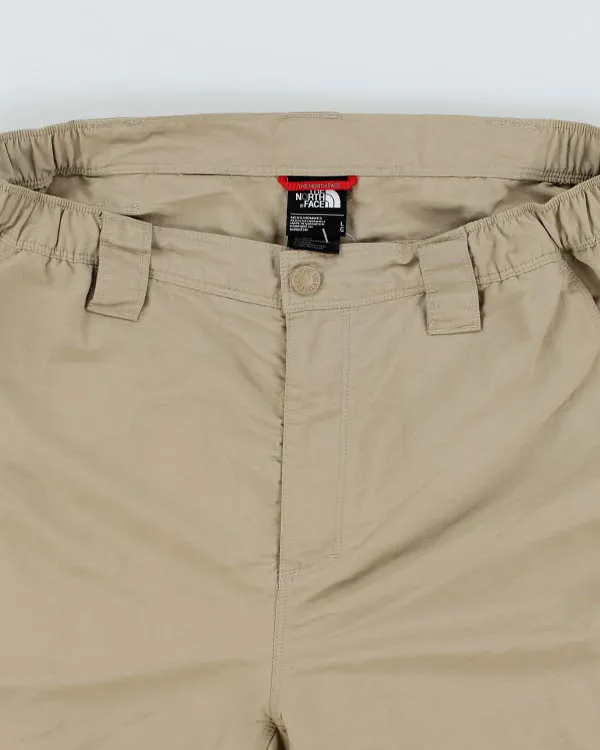 The North Face Beige Cargo Tech Shorts - L sold by Rokit product image thumbnail 3