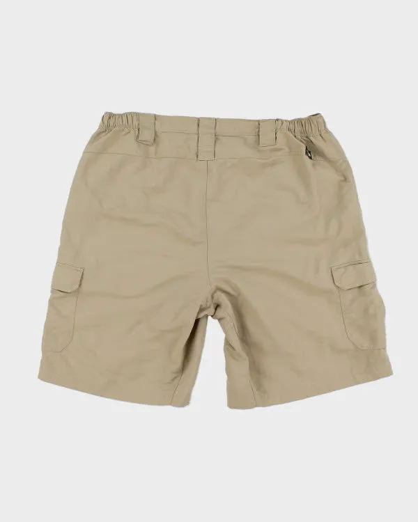 The North Face Beige Cargo Tech Shorts - L sold by Rokit product image thumbnail 2