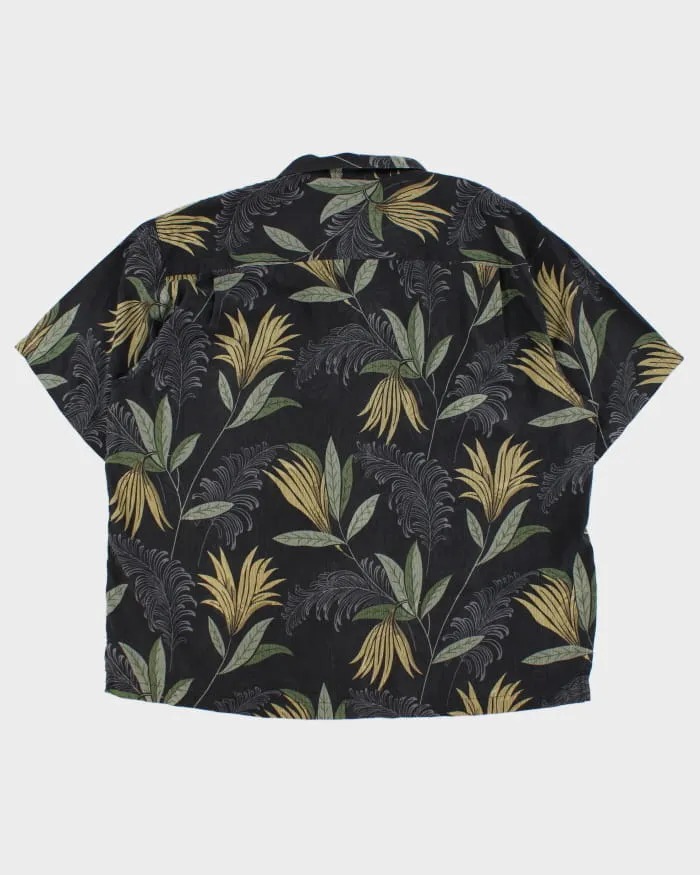 Men's Vintage Tommy Bahama Hawaiian Shirt - XL sold by Rokit product image thumbnail 2