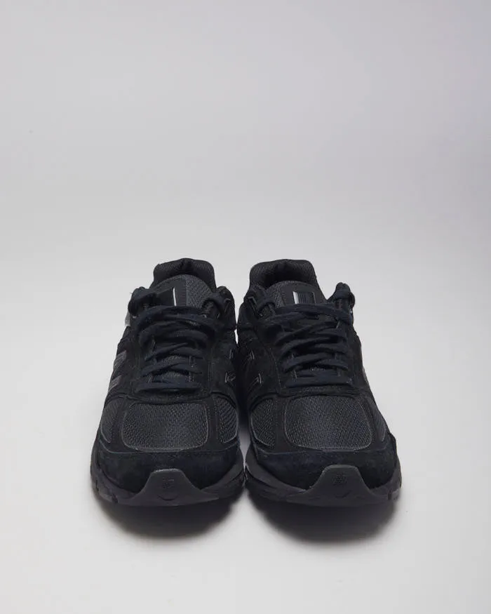 New Balance 990 V3 Black Trainers - UK 7.5 sold by Rokit product image thumbnail 3