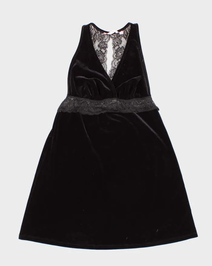 Y2K 00s La Vie En Rose Velvet Slip - S sold by Rokit