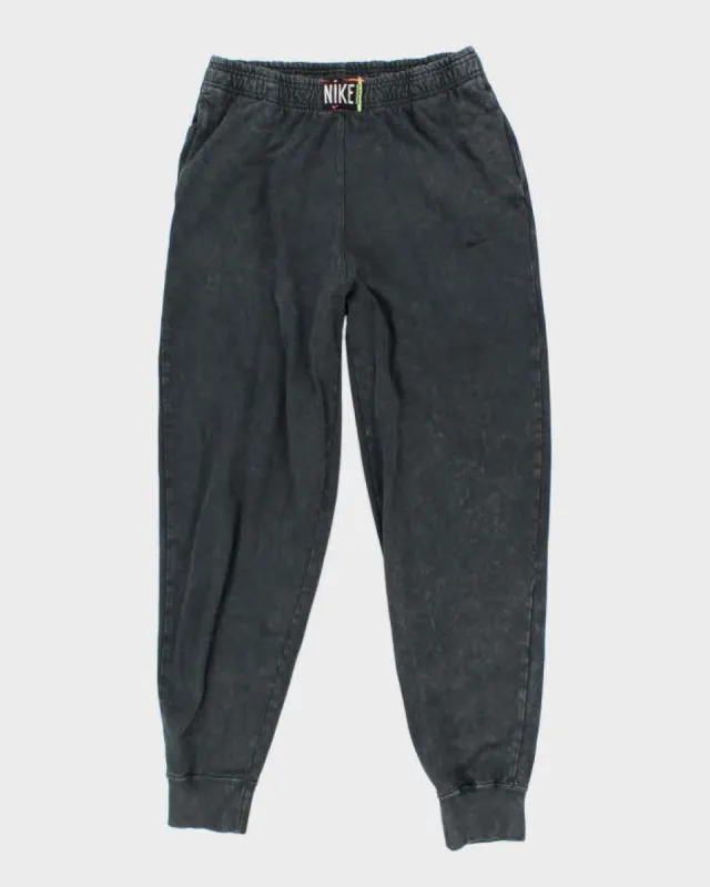 Nike Retro Sweatpants - S sold by Rokit