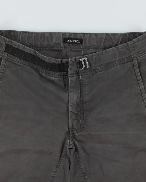 Arc'teryx Men's Belted Dark Grey Shorts - W34 sold by Rokit product image thumbnail 3