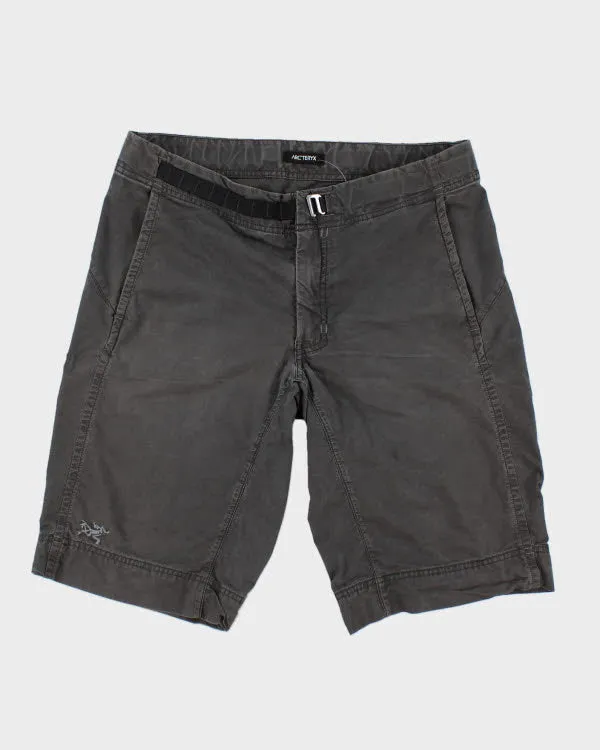 Arc'teryx Men's Belted Dark Grey Shorts - W34 sold by Rokit