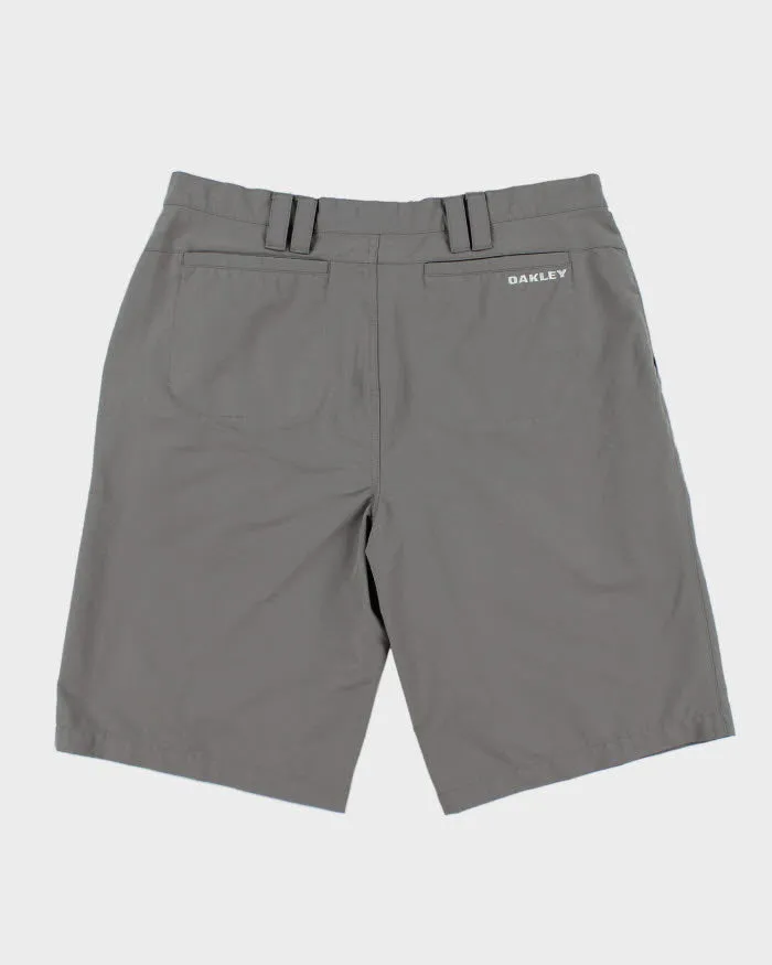 Y2k 00s Oakly Grey Shorts - W36 sold by Rokit product image thumbnail 2