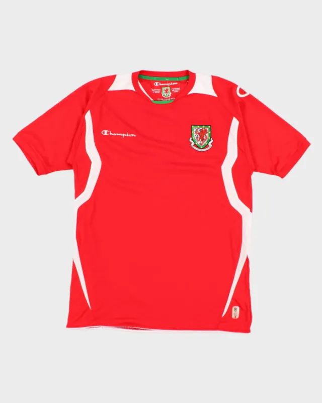 Champion 2008-10 Scotland Football Shirt - M sold by Rokit