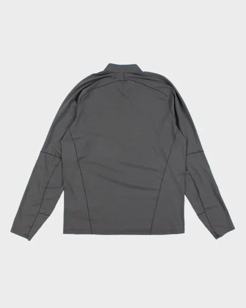 Men's Arc'teryx Lightweight 1/4 Zip Fleece - L sold by Rokit product image thumbnail 2