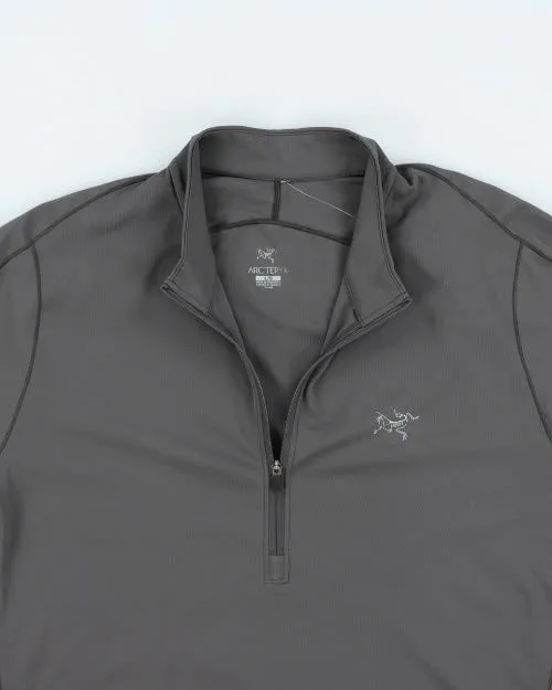 Men's Arc'teryx Lightweight 1/4 Zip Fleece - L sold by Rokit product image thumbnail 3