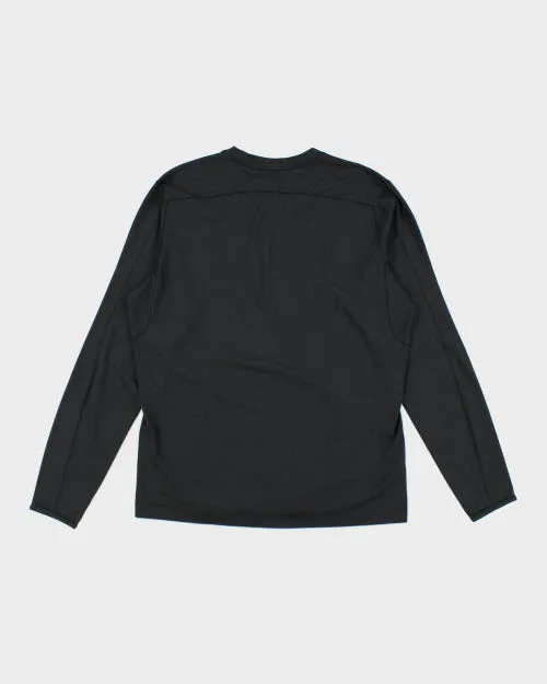 Arc'teryx Lightweight Hiking Long-sleeved Shirt - L sold by Rokit product image thumbnail 2