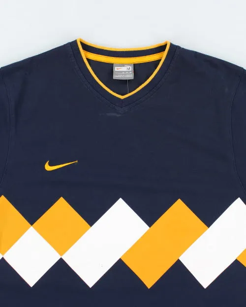 Vintage Nike Patterned V-Neck T-Shirt - M sold by Rokit product image thumbnail 3