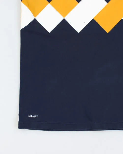 Vintage Nike Patterned V-Neck T-Shirt - M sold by Rokit product image thumbnail 4