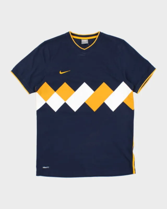 Vintage Nike Patterned V-Neck T-Shirt - M sold by Rokit