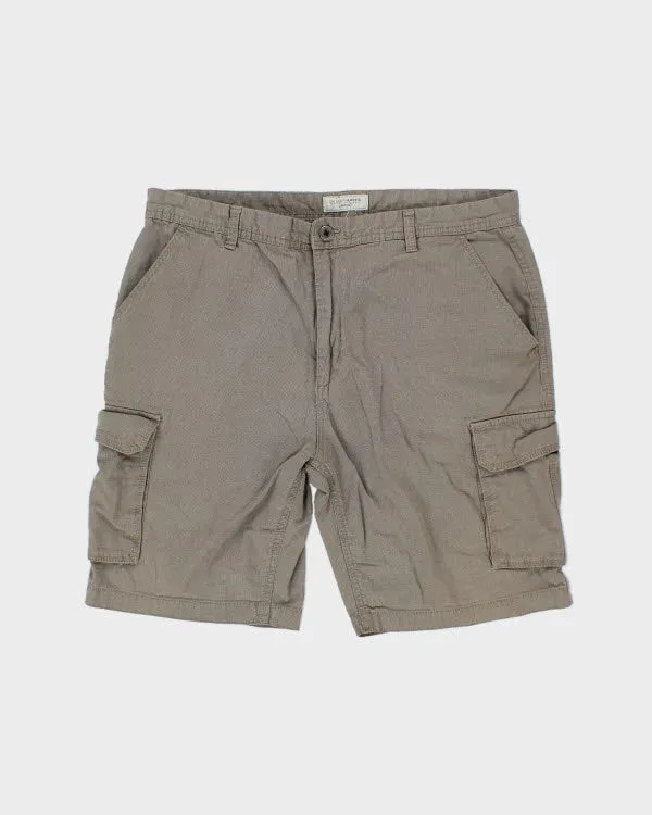 Vintage Denver Hayes Cargo Shorts - W36 L8 sold by Rokit