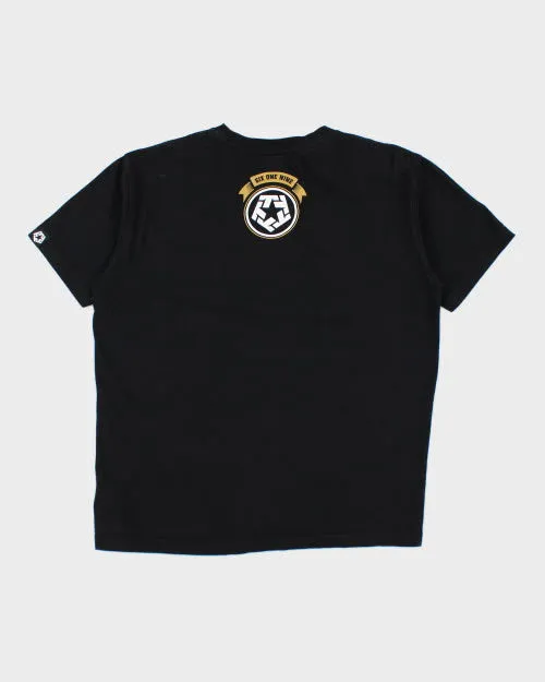 Vintage Tribal Portrait Graphic T-Shirt - L sold by Rokit product image thumbnail 2