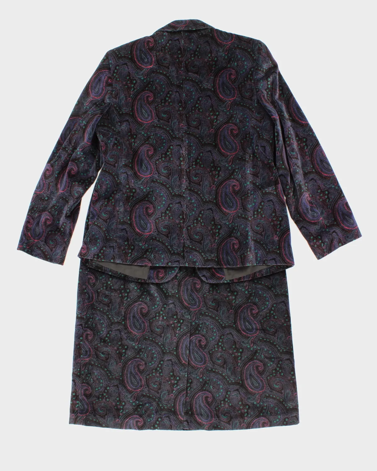 London Fog Two Piece Suit - M sold by Rokit product image thumbnail 2