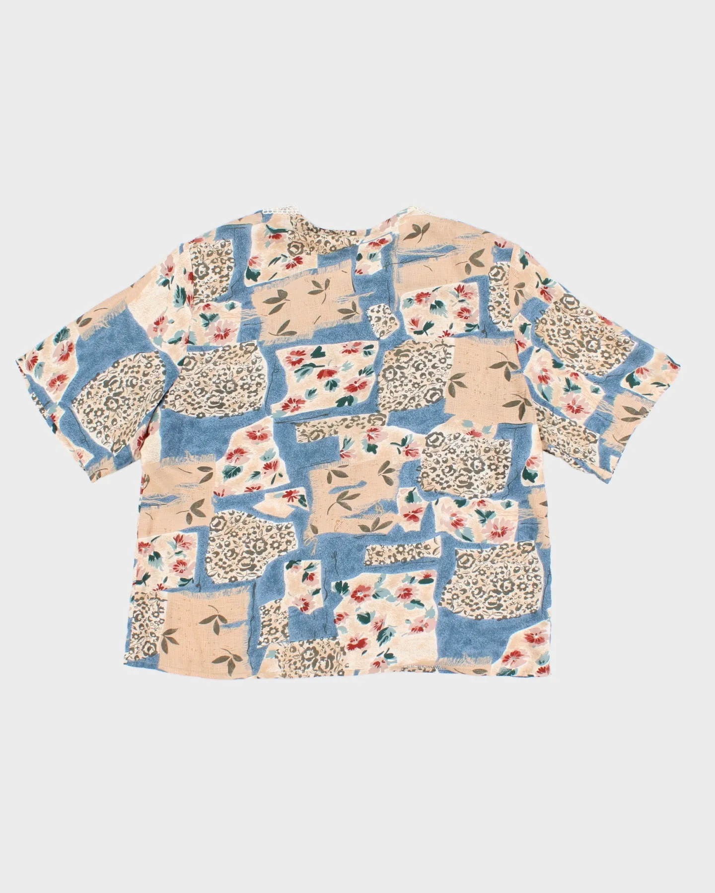 Vintage 90s HER Floral Blouse With Lace Collar - L sold by Rokit product image thumbnail 2