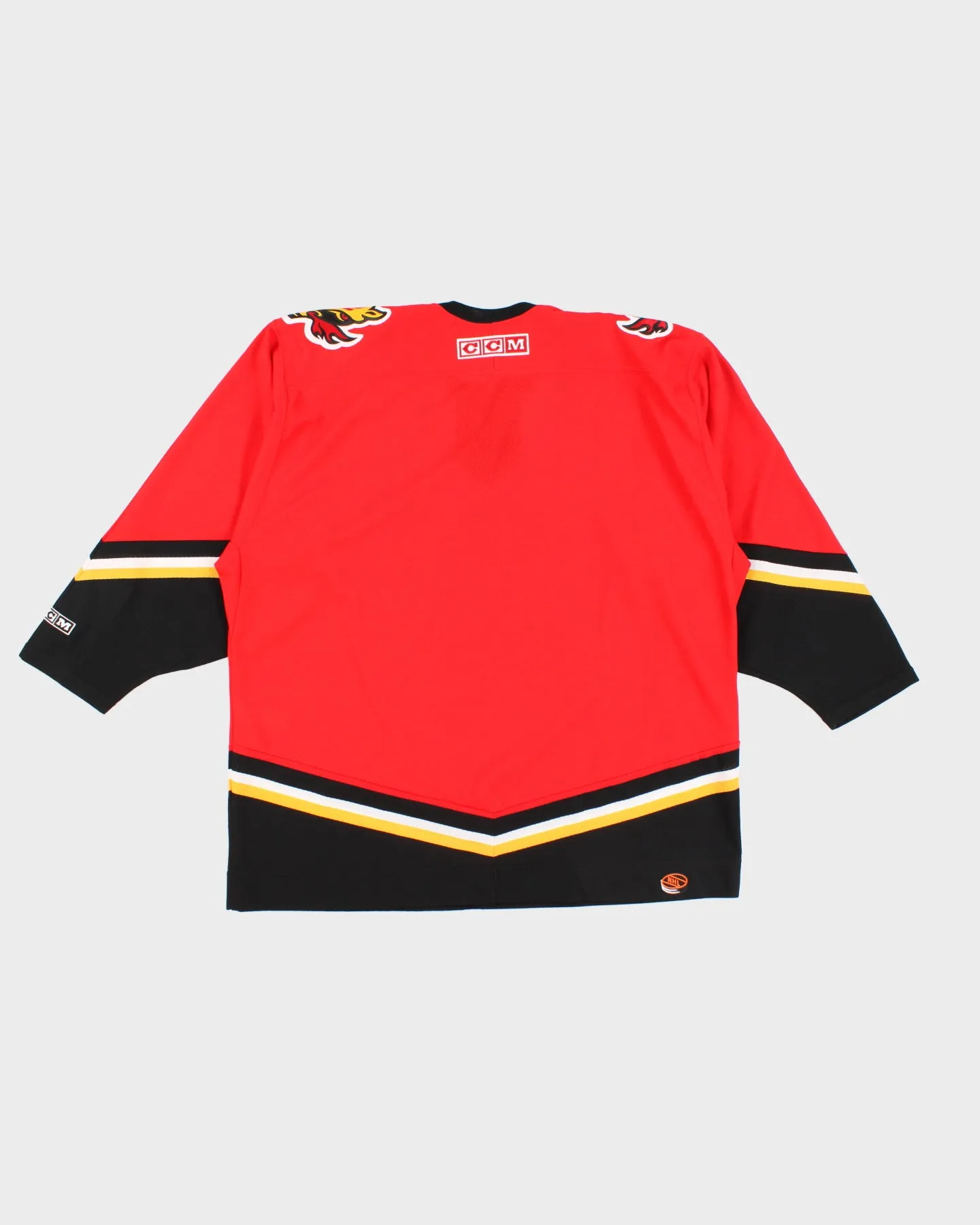 00s NHL x Calgary Flames Hockey Jersey - XL sold by Rokit product image thumbnail 2