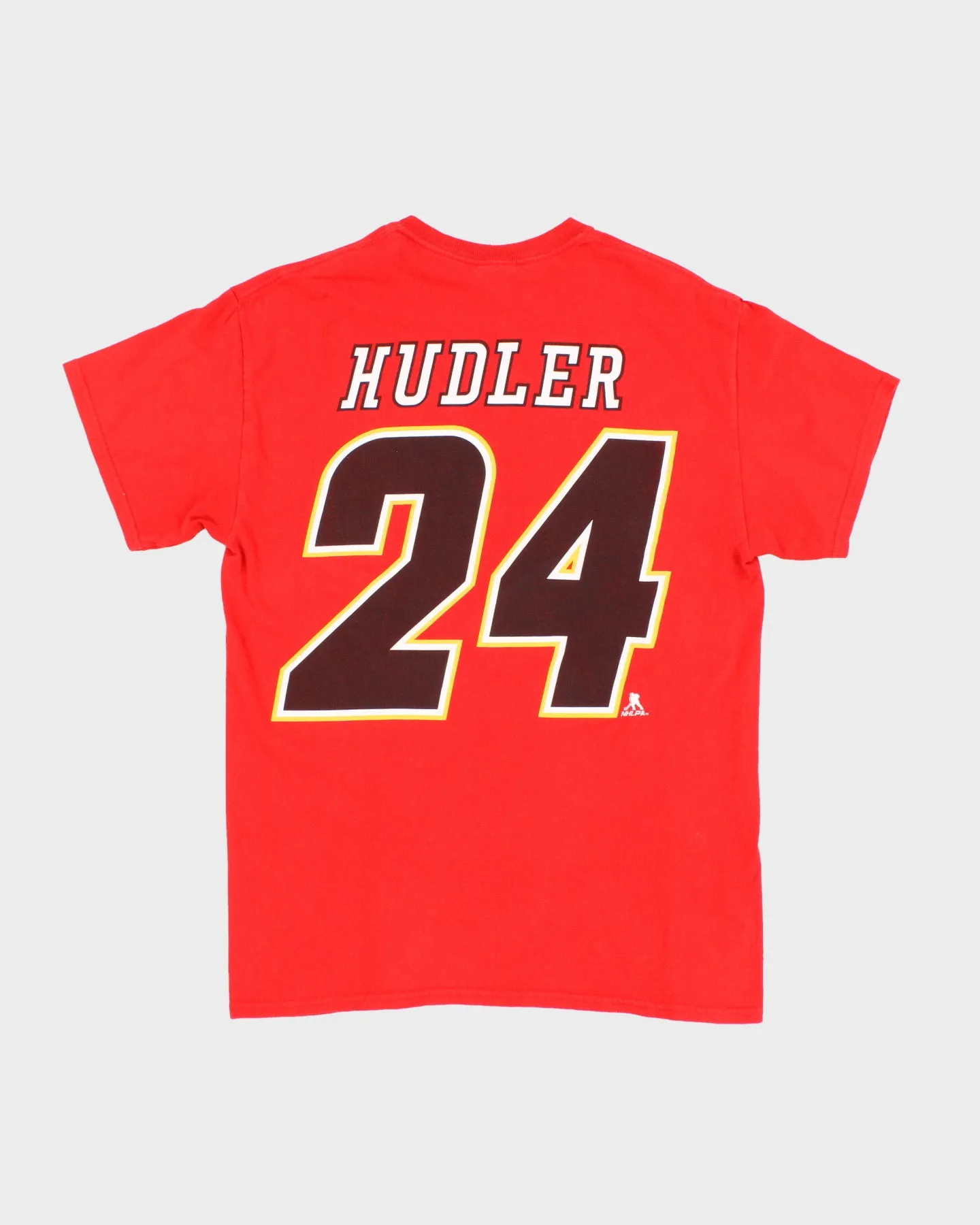 NHL x Calgary Flames #24 Jiří Hudler Graphic T-Shirt - XL sold by Rokit product image thumbnail 2