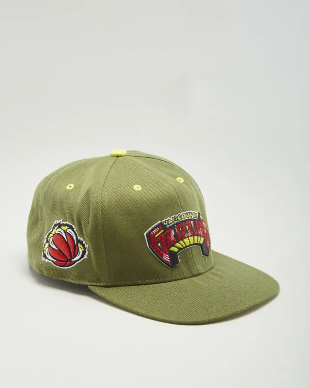 Mitchell & Ness NBA Vancouver Grizzles Green Fitted Cap - 7 1/4 sold by Rokit