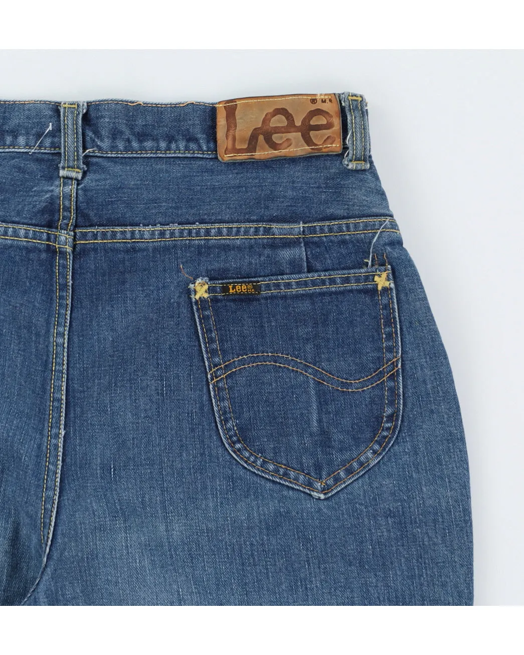 Vintage 70s Lee Medium Wash High Waisted Jeans - W30 sold by Rokit product image thumbnail 3