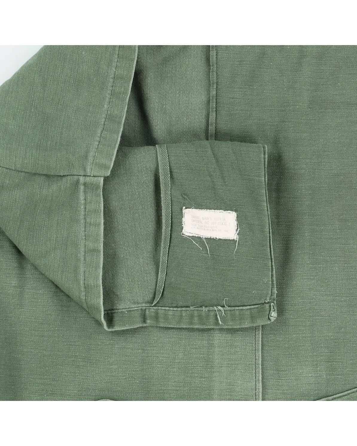 60s Vintage US Army OG-107 Shirt - M sold by Rokit product image thumbnail 4