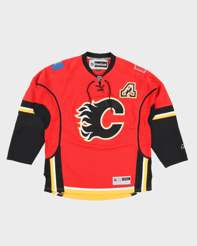 NHL Mark Giordano #5 Calgary Flames Jersey Signed - XL made by Rokit