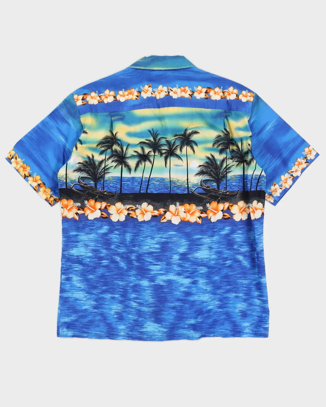 Blue Floral Hawaiian Shirt - L sold by Rokit product image thumbnail 2