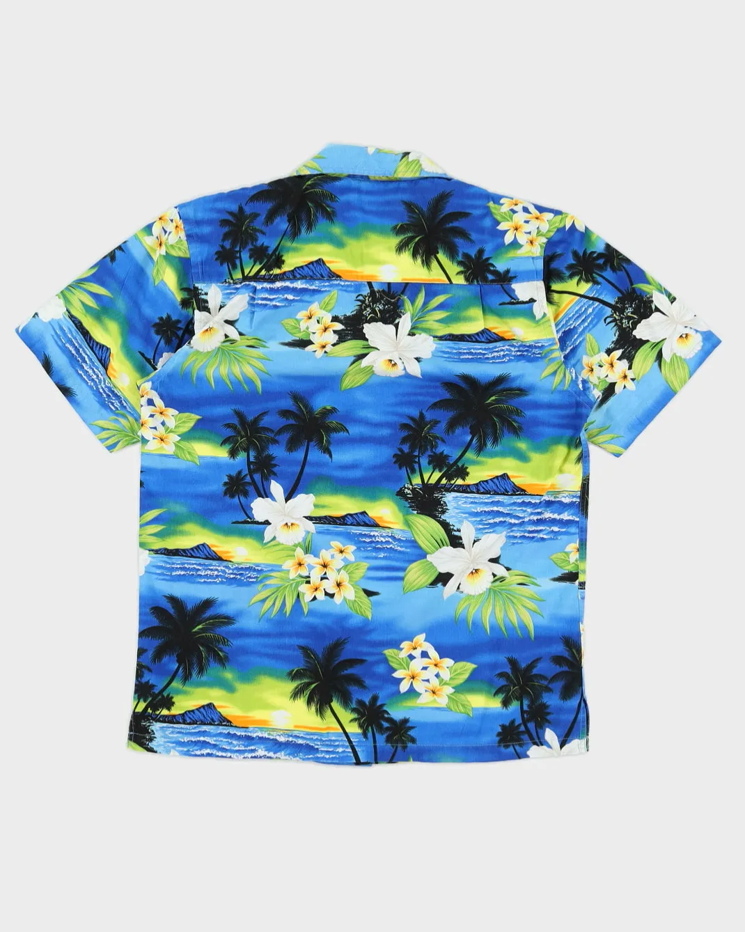 Blue Patterned Hawaiian Shirt - M sold by Rokit product image thumbnail 2