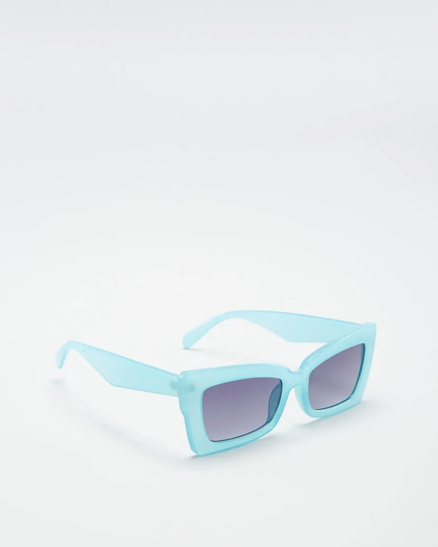 Jean Blue Sunglasses sold by Rokit product image thumbnail 2