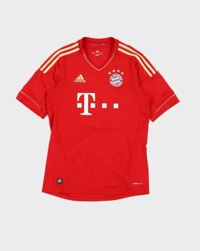 Adidas Bayern Munchen 2011-2012 Home Jersey - S sold by Rokit
