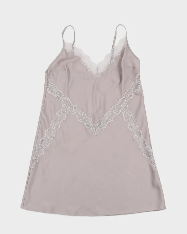 Victoria's Secret Lace Detail Light Grey Slip - L sold by Rokit