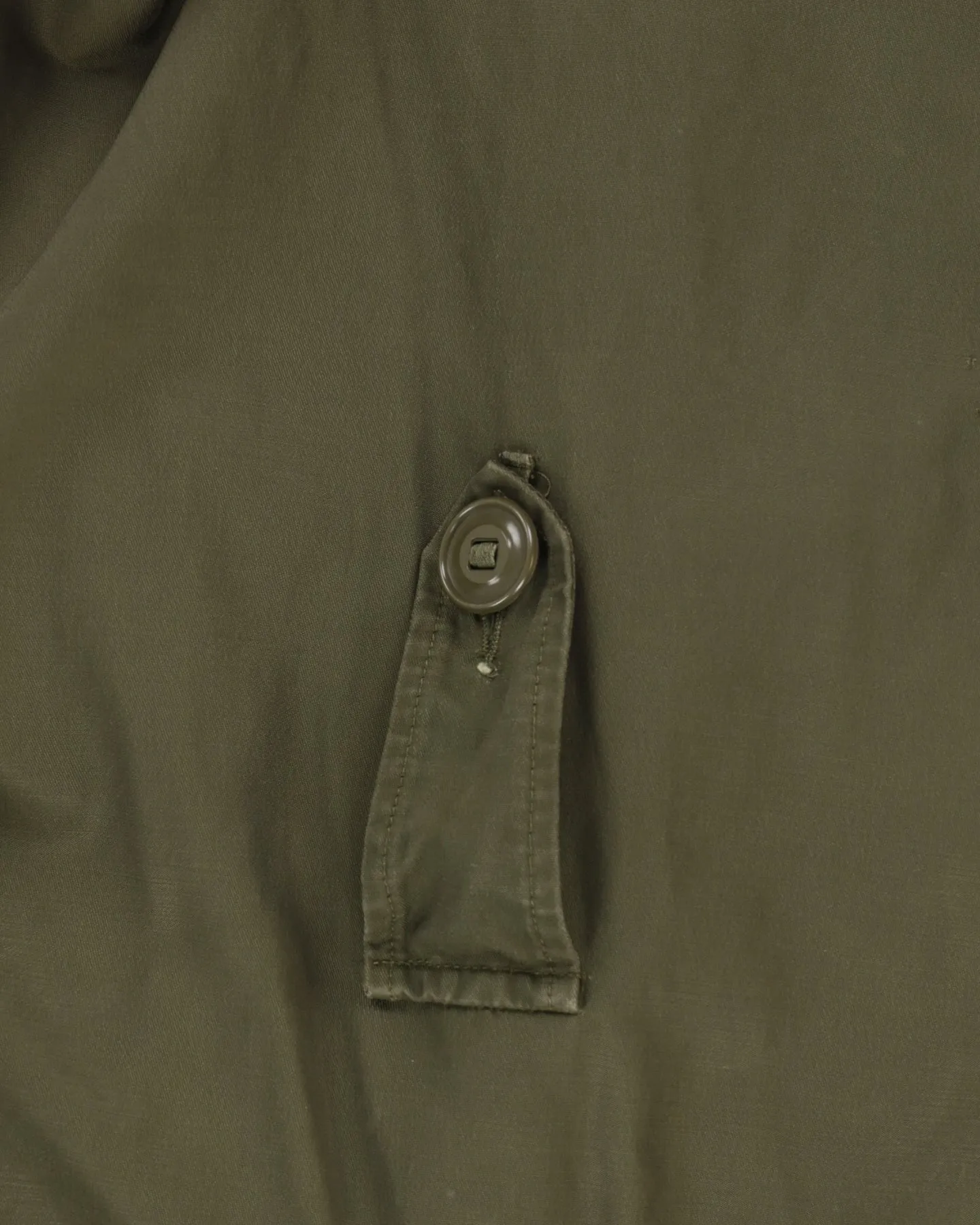 80s Canadian Army ECW Parka - M sold by Rokit product image thumbnail 4