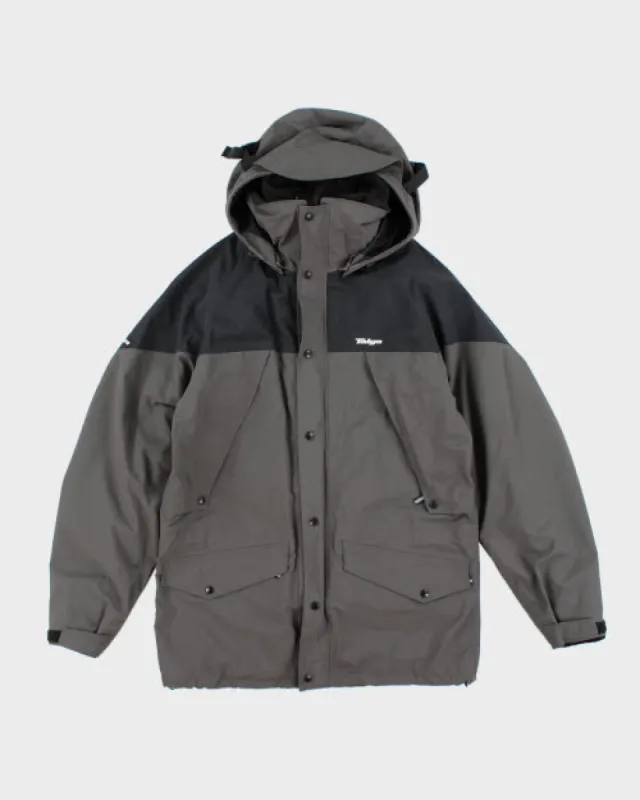 Vintage 90's Taiga Heavyweight Zip Up Jacket - M sold by Rokit