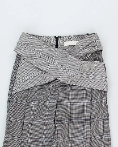 Dion Lee Dogtooth Trousers - W26 L32 sold by Rokit product image thumbnail 3