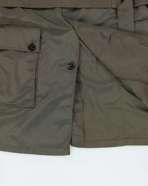 Burberry Green Raincoat - XL sold by Rokit product image thumbnail 5