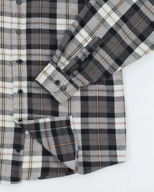 Vintage Dakota Oversized Flannel Shirt - L sold by Rokit product image thumbnail 4
